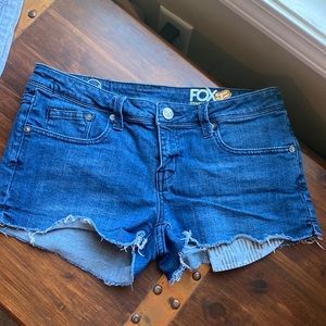 Fox shorts, size 9